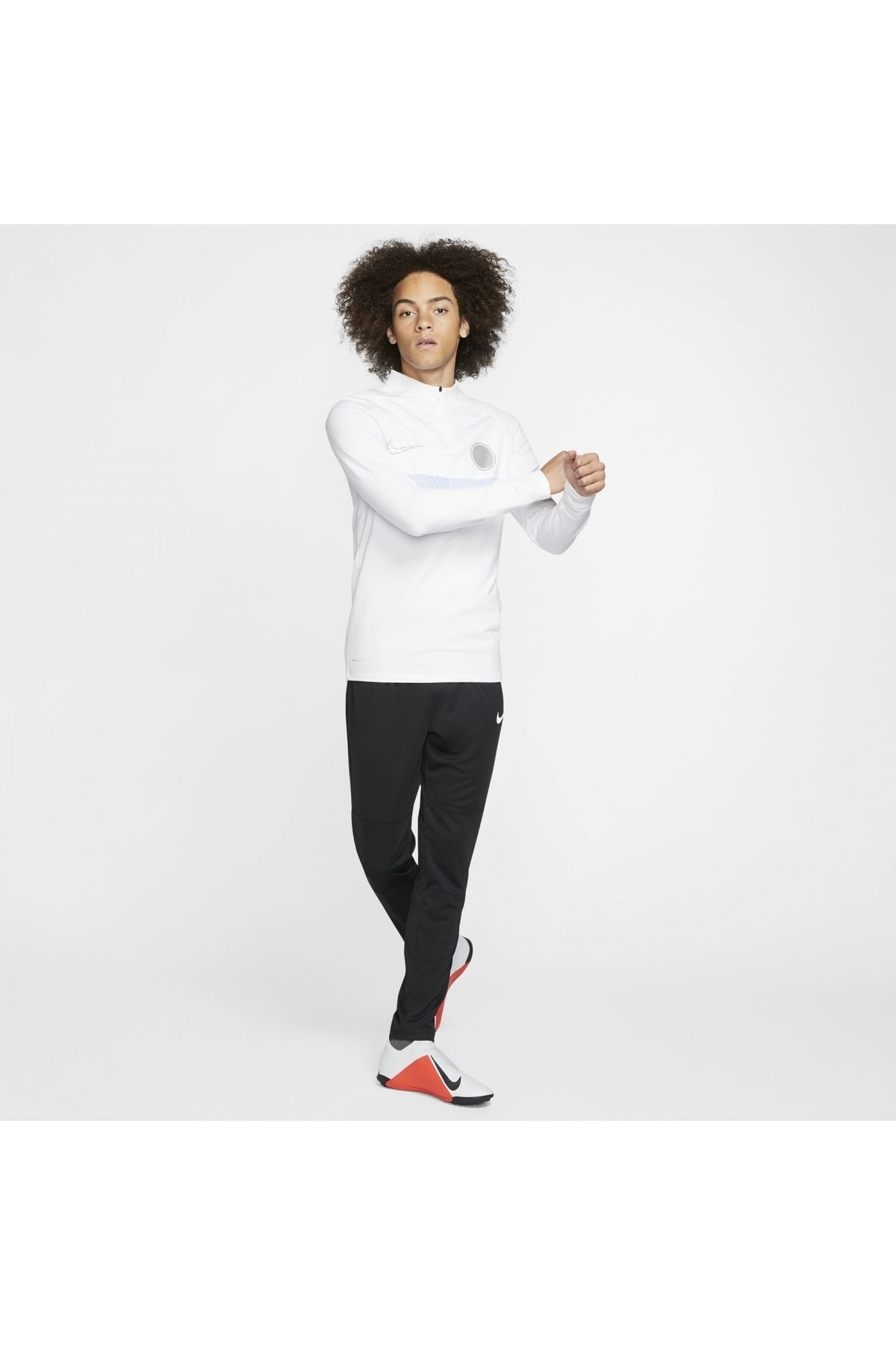 خرید مستقیم و آسان از ترندیول ترکیه شلوار گرمکن ورزشی مردانه برند نایک Nike با کد wildBV6877-010
